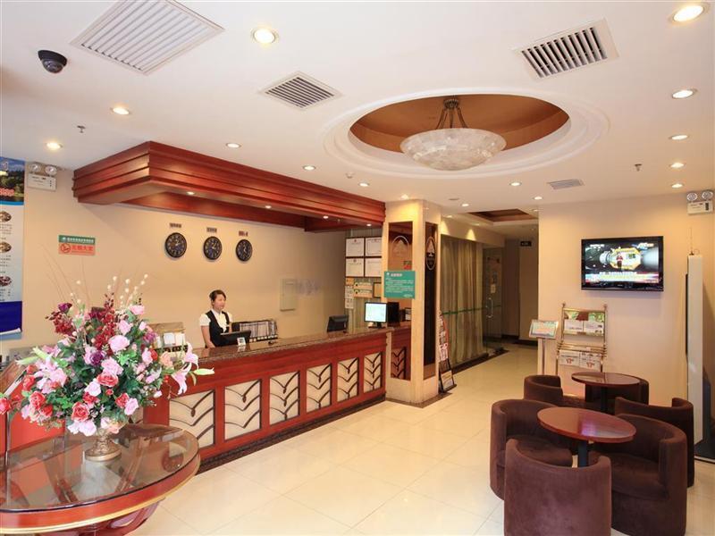 Greentree Inn Shanghai Dongming Road Subway Station Express Hotel Exteriör bild